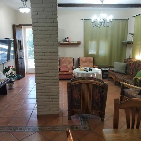 Cortijo La Torre De Caniles בית נופש