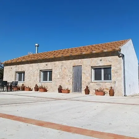 בית נופש Cortijo La Torre De Caniles *