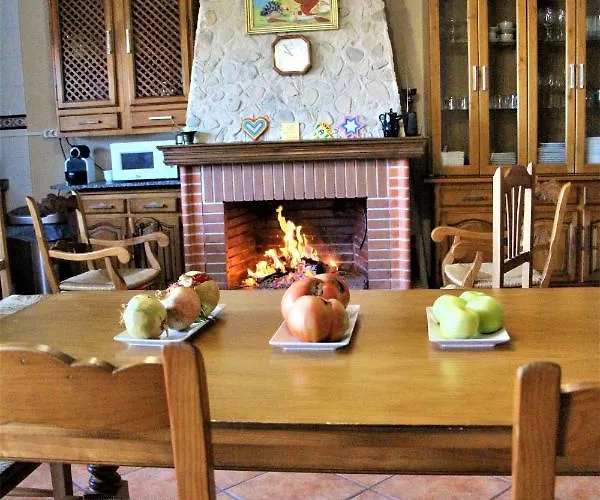 Сasa de vacaciones Cortijo La Torre De Caniles *