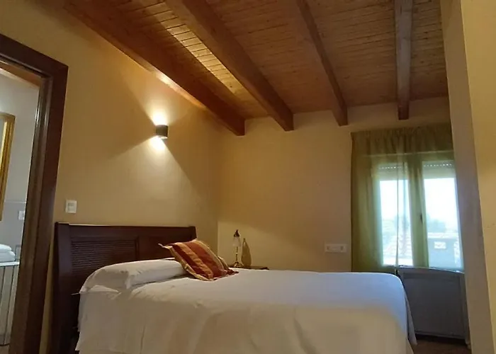 Cortijo La Torre De Caniles * La Vega (Granada)