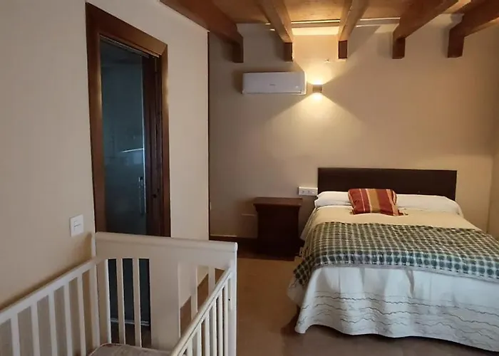 Cortijo La Torre De Caniles La Vega (Granada)